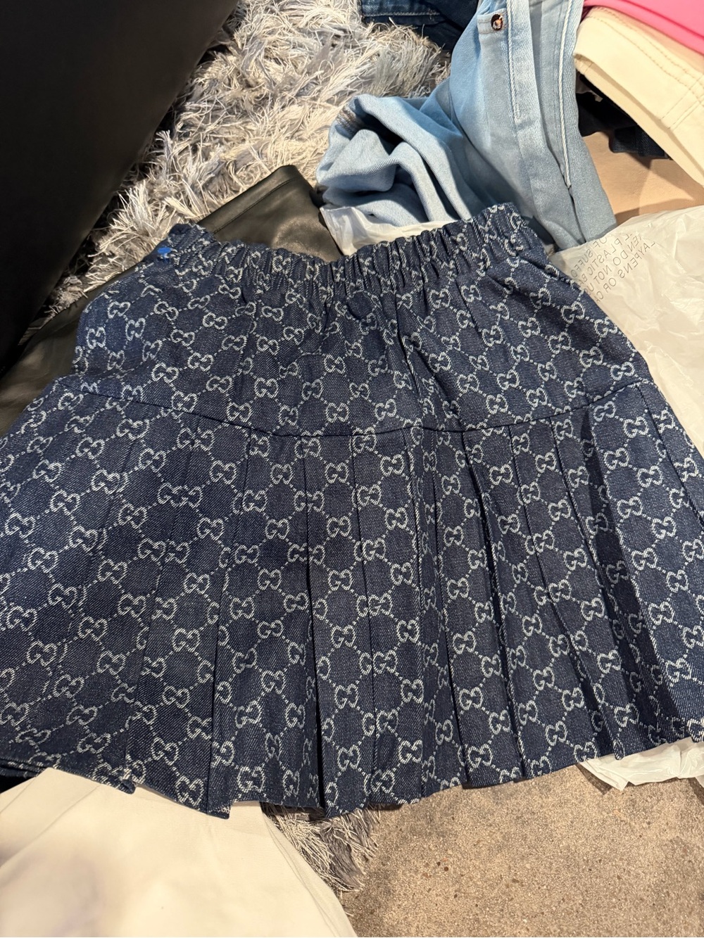 Denim pleated Gucci mini skirt - Picture 2 of 3